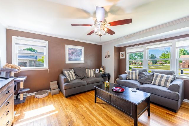 4941 W 119th Street, Alsip, IL 60803