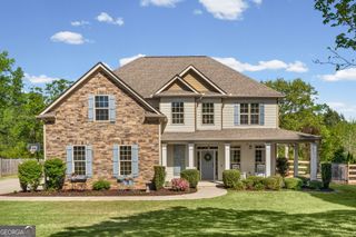 15 Austin Storey Circle, Newnan, GA 30263