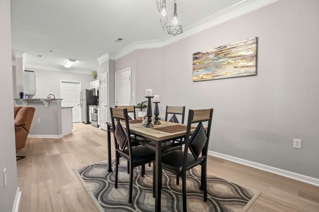 1445 Cambridge Lakes Drive 206, Mount Pleasant, SC 29464