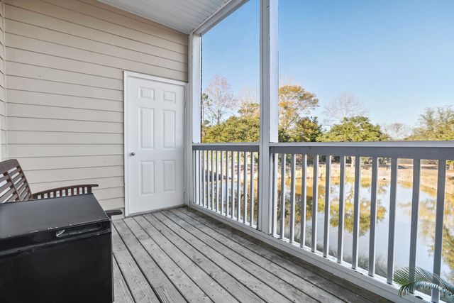1445 Cambridge Lakes Drive 206, Mount Pleasant, SC 29464