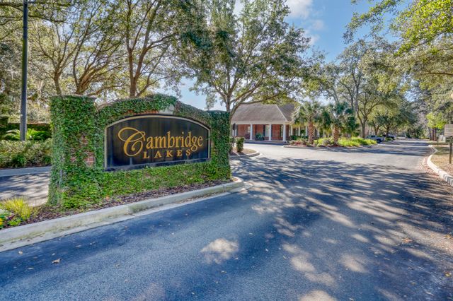 1445 Cambridge Lakes Drive 206, Mount Pleasant, SC 29464