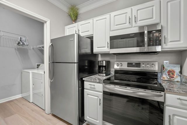 1445 Cambridge Lakes Drive 206, Mount Pleasant, SC 29464