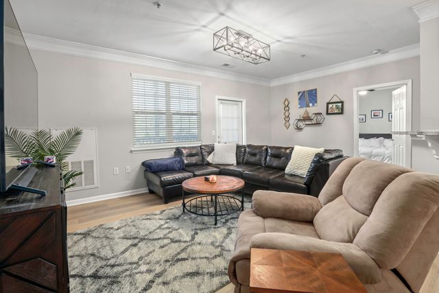 1445 Cambridge Lakes Drive 206, Mount Pleasant, SC 29464