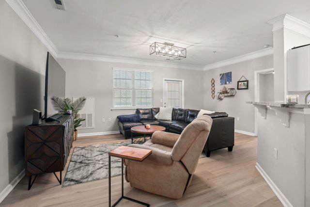 1445 Cambridge Lakes Drive 206, Mount Pleasant, SC 29464