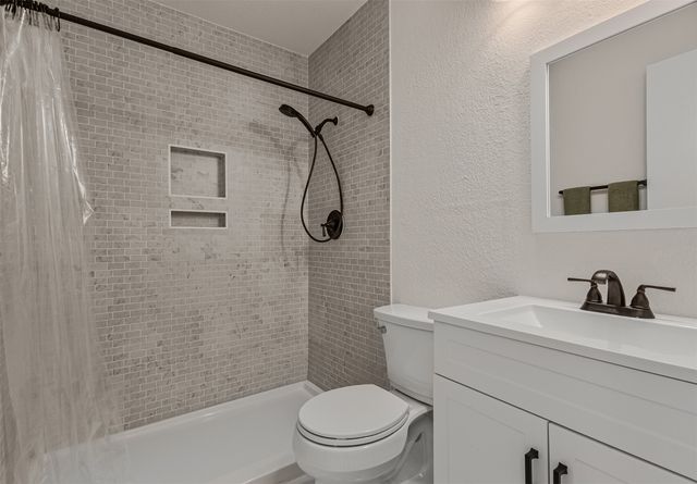 7810 Ivy Lane, Rowlett, TX 75089
