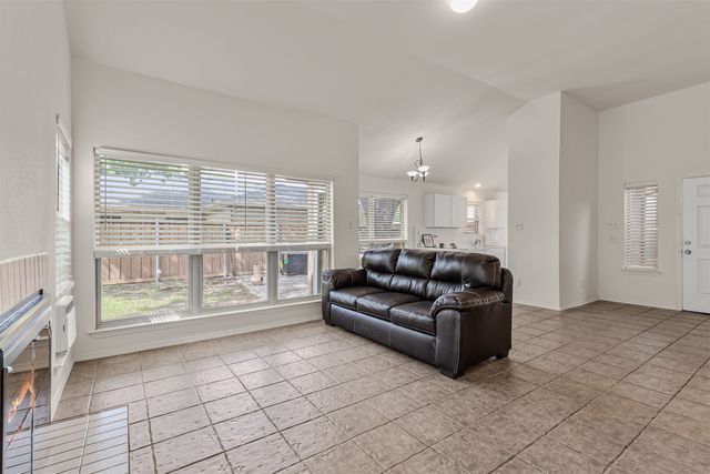 7810 Ivy Lane, Rowlett, TX 75089