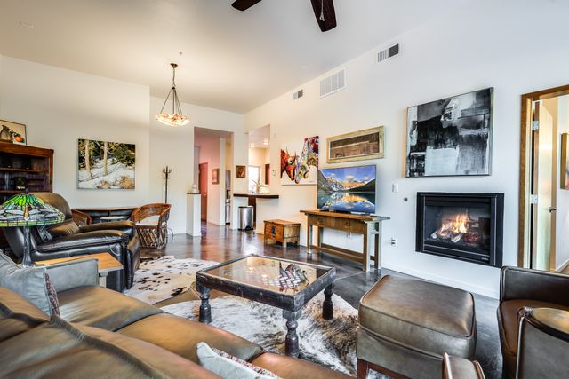 608 Avenida Villahermosa 103, Santa Fe, NM 87506