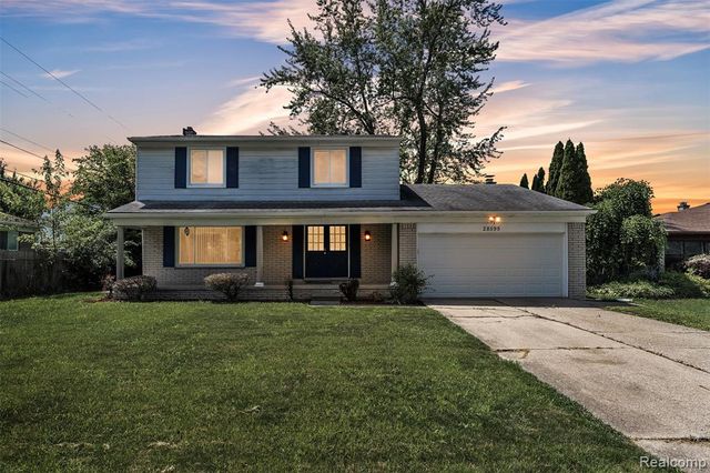 28595 San Carlos Street, Southfield, MI 48076