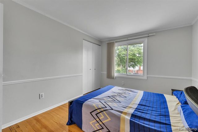 28595 San Carlos Street, Southfield, MI 48076