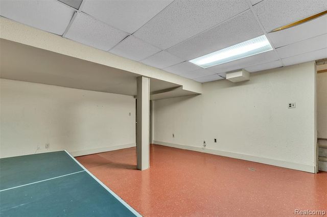 28595 San Carlos Street, Southfield, MI 48076