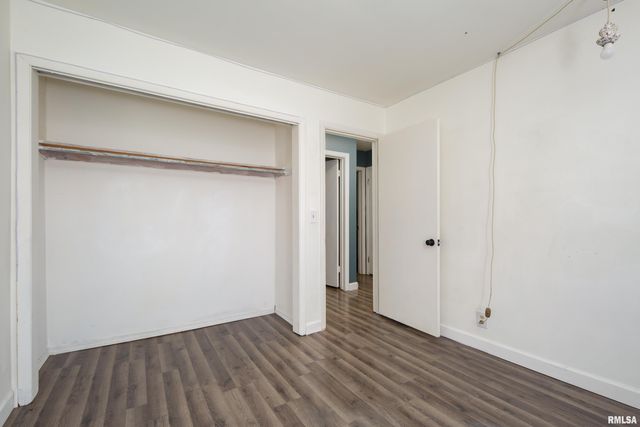 3823 15TH Street, Moline, IL 61265