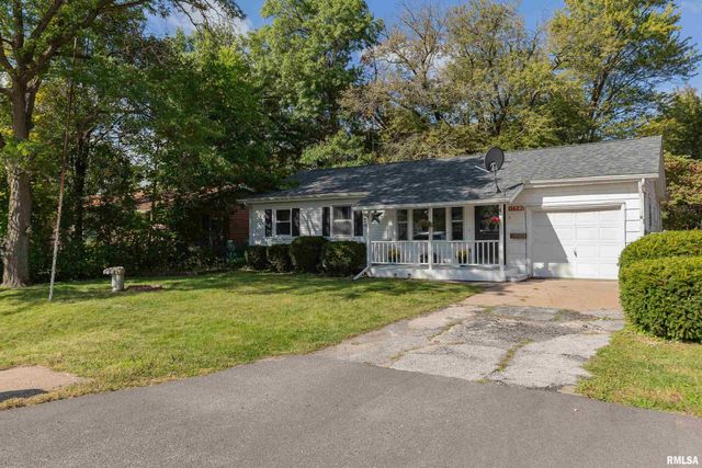 3823 15TH Street, Moline, IL 61265