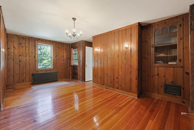 430 Franklin St., Wrentham, MA 02093