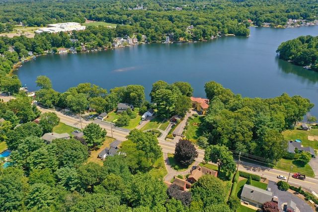430 Franklin St., Wrentham, MA 02093