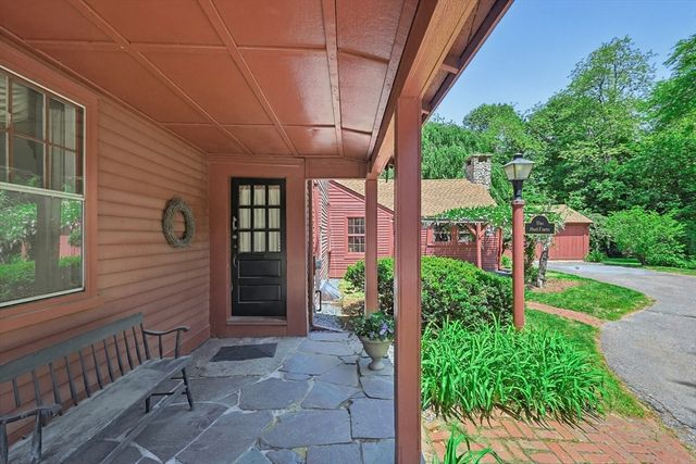 430 Franklin St., Wrentham, MA 02093