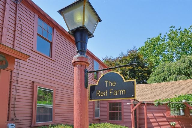 430 Franklin St., Wrentham, MA 02093
