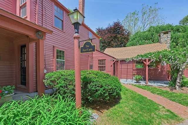 430 Franklin St., Wrentham, MA 02093