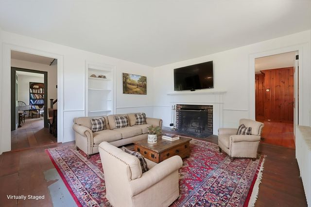 430 Franklin St., Wrentham, MA 02093