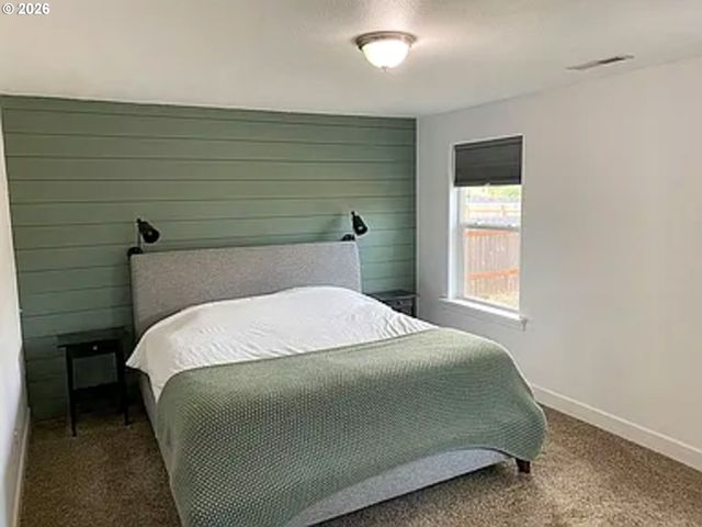 165 COLLINS Rd, Winston, OR 97496