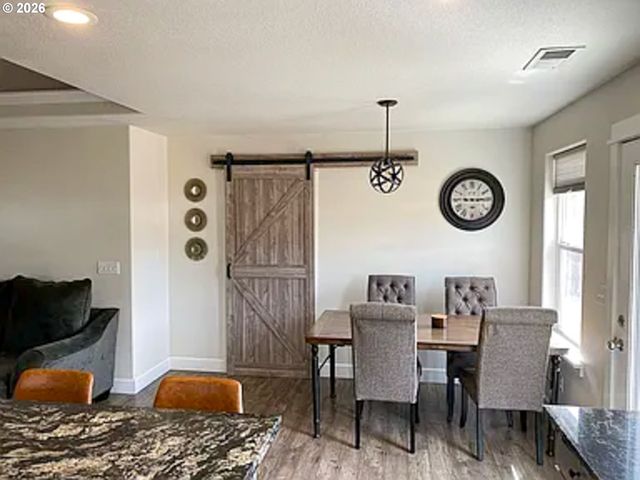 165 COLLINS Rd, Winston, OR 97496