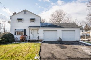 1 Valley Crest Drive, West Hartford, CT 06110