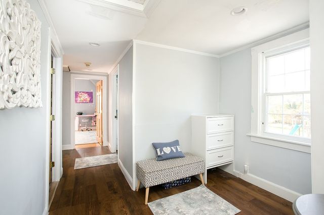 1994 East Main Road, Portsmouth, RI 02871