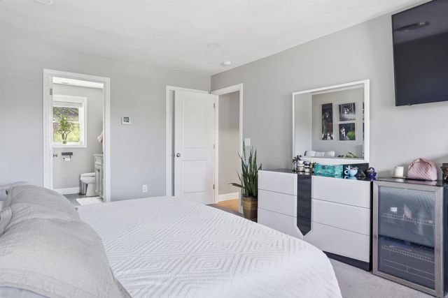 316 Montelona Road, Goffstown, NH 03045