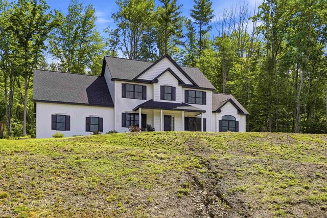 316 Montelona Road, Goffstown, NH 03045