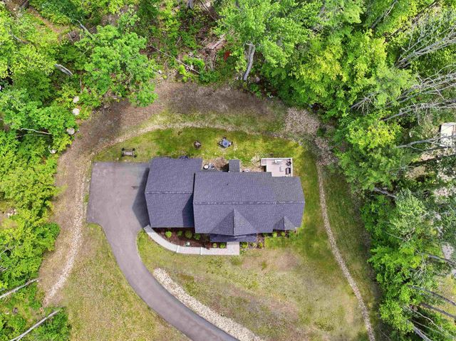 316 Montelona Road, Goffstown, NH 03045