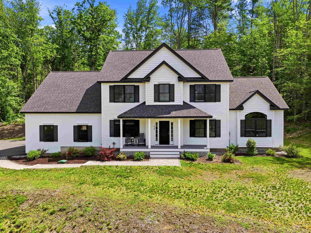 316 Montelona Road, Goffstown, NH 03045