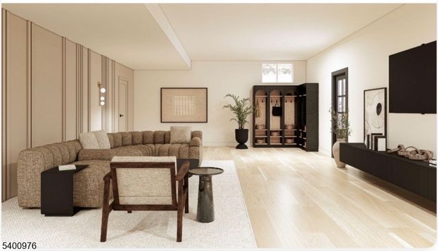 43 Orchard Rd, Florham Park Boro, NJ 07932