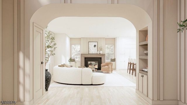 43 Orchard Rd, Florham Park Boro, NJ 07932