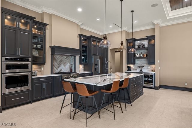 4323 Kismet PKWY W, Cape Coral, FL 33993