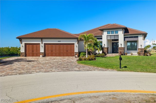 4323 Kismet PKWY W, Cape Coral, FL 33993