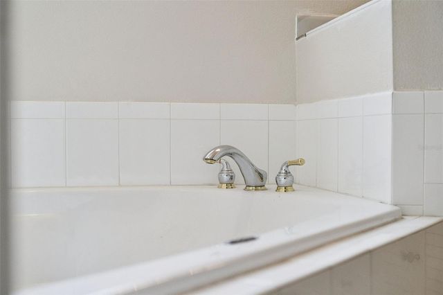 2131 SAINT IVES COURT, Clermont, FL 34711