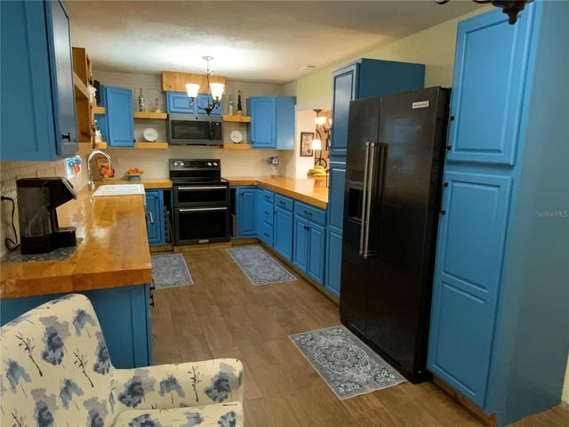 39742 GELLA WAY, Lady Lake, FL 32159