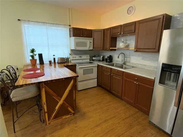 39742 GELLA WAY, Lady Lake, FL 32159