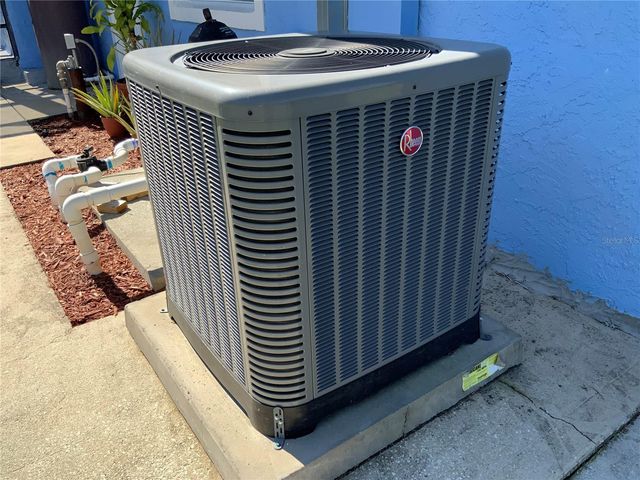 39742 GELLA WAY, Lady Lake, FL 32159