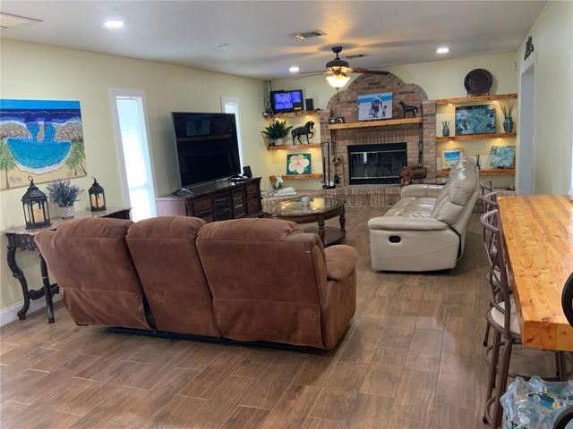 39742 GELLA WAY, Lady Lake, FL 32159