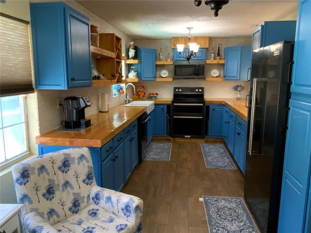 39742 GELLA WAY, Lady Lake, FL 32159