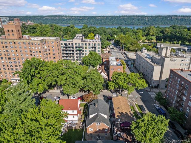 3132 Fairfield Avenue, Bronx, NY 10463