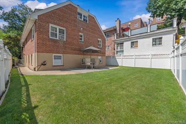 3132 Fairfield Avenue, Bronx, NY 10463