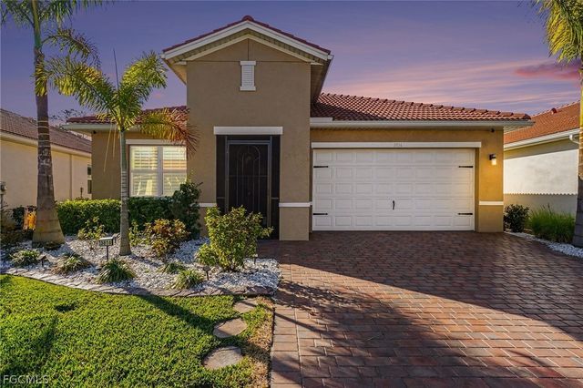 3816 Crosswater DR, North Fort Myers, FL 33917