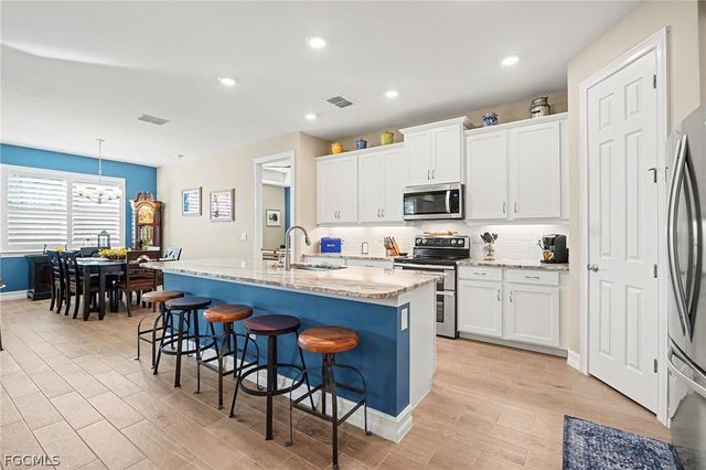 3816 Crosswater DR, North Fort Myers, FL 33917