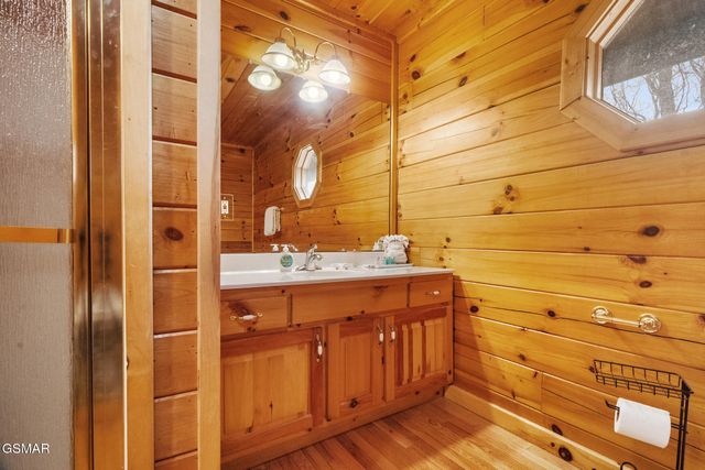 3175 Emerald Springs Loop, Sevierville, TN 37862