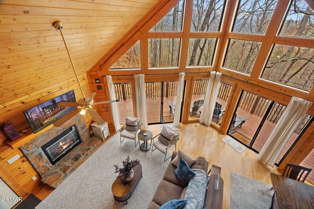 3175 Emerald Springs Loop, Sevierville, TN 37862