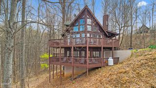 3175 Emerald Springs Loop, Sevierville, TN 37862