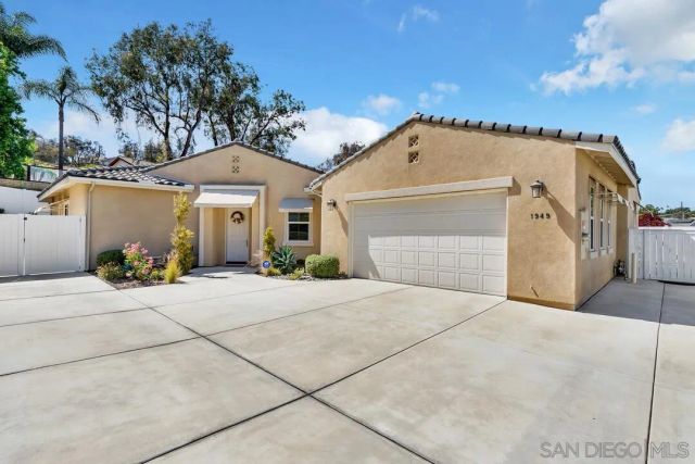 1949 Estancia Pl, Escondido, CA 92029