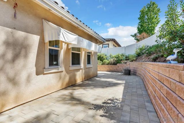 1949 Estancia Pl, Escondido, CA 92029