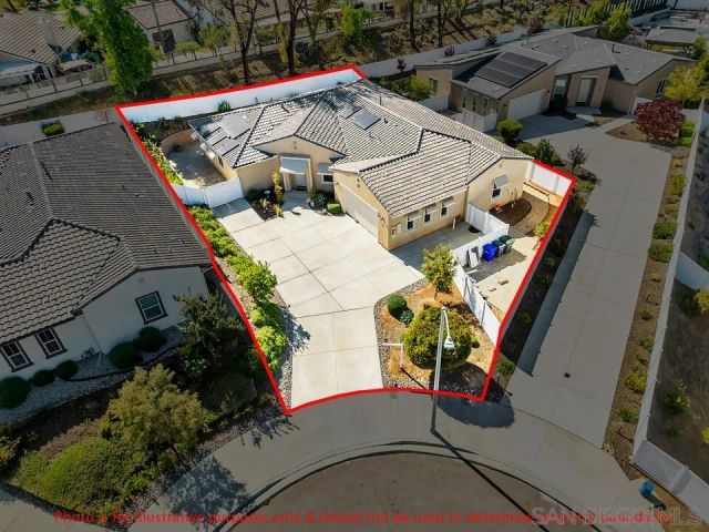 1949 Estancia Pl, Escondido, CA 92029